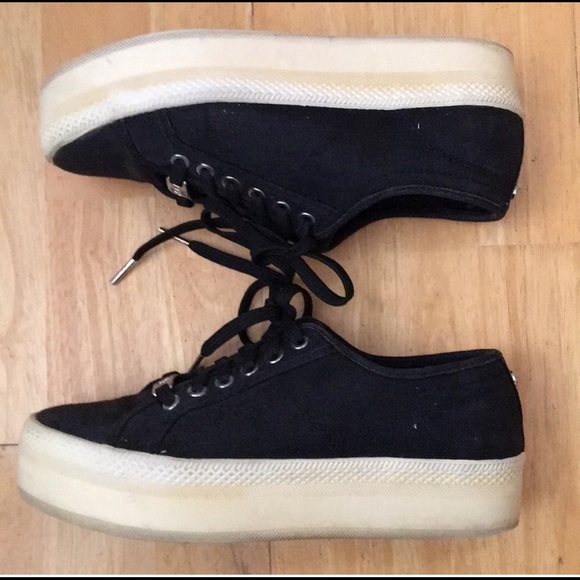 Michael Kors sneakers 👟 (black and white) - Picture 3 of 8